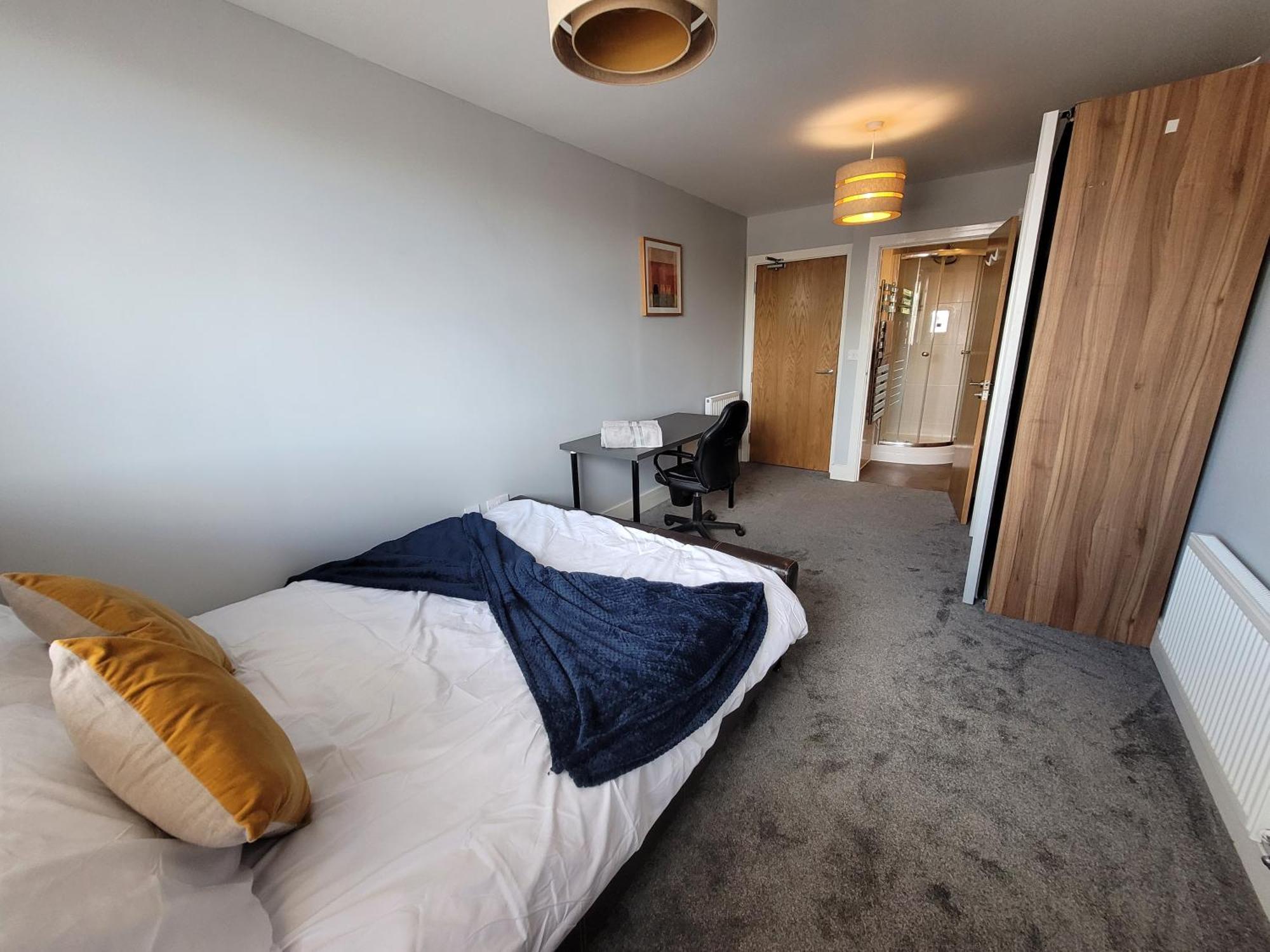 Lesley Court- A Lovely Spacious 2 Bedroom Apartment By Catchpole Stays Chelmsford Eksteriør bilde